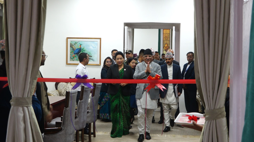 समाचार टिप्पणी- प्रधानमन्त्री फुरुङ्ग जनता झसङ्ग !
